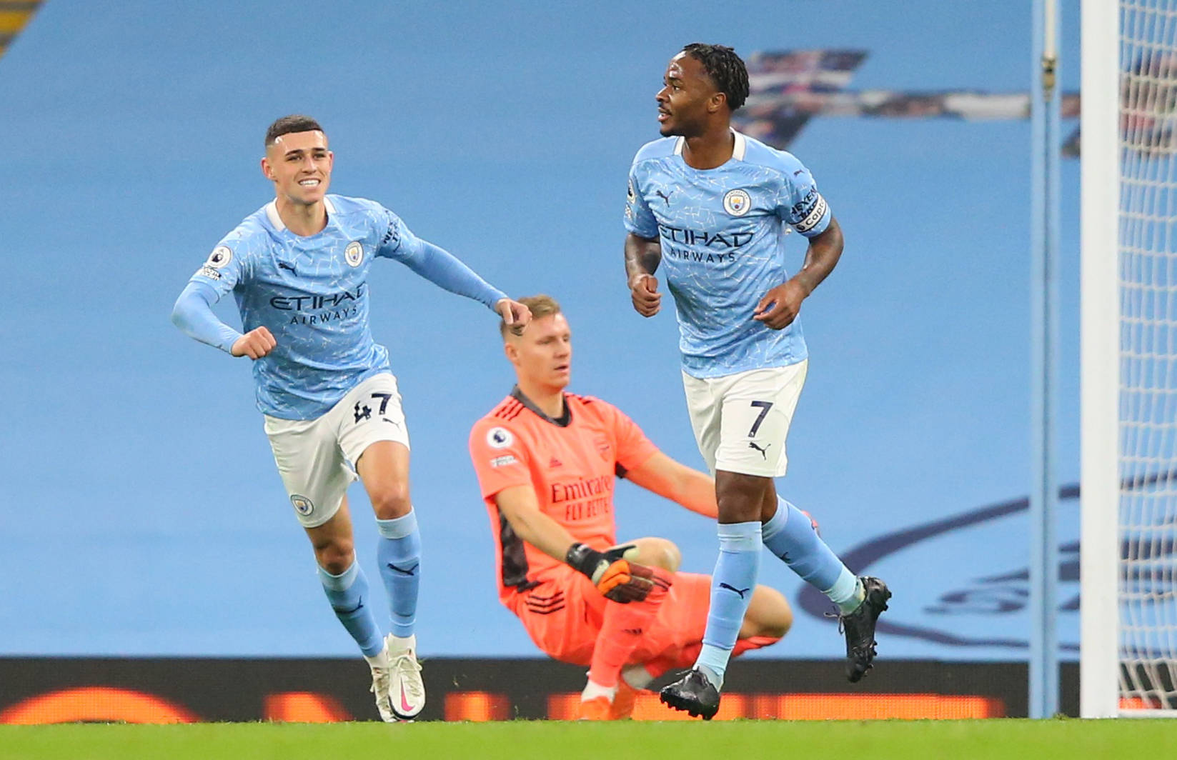 脚踢对手腿 脚踢对手腿